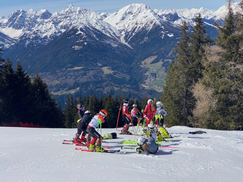Innsbruck Ski + City, Patscherkofel. Image © PlanetSKI